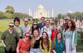 Private Sunrise Taj Mahal Tour from Delhi By Car -All inclusive