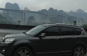 Shangri-La Diqing Airport(DIG) to Shangri-La Hotel