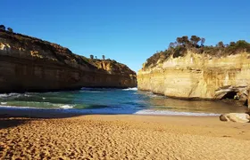 Ride Tours 2 day Great Ocean Road Trip for 18-35 year olds