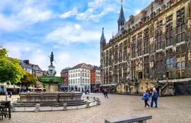 Guided tour of the historic center of Aachen