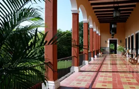 Henequen Plantation Estate Tour with Snack