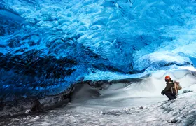 Crystal blue ice cave tour from Jökulsárlón with a super Jeep