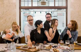 Prague Eat, Sip and Make New Friends on Food and Drink Tour