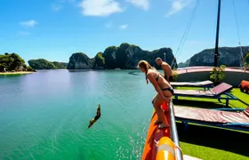 Lan Ha Bay 2-day 1-night cruise from Cat Ba town