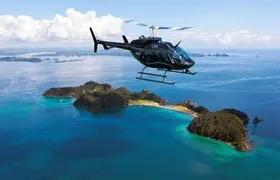 Bay of Islands and Hole in the Rock Scenic Helicopter Tour