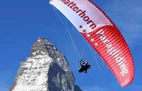 Matterhorn Paragliding flight in Zermatt (20-25min)