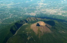 Mount Vesuvius daily tour with wine tasting