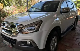 Private car Between Ho Chi Minh and Mui Ne(Phan Thiet)