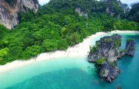 One-Day Tour at Hong Islands by Speedboat from Krabi