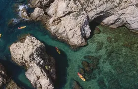 Kayak and snorkel in Tossa de Mar with three course meal