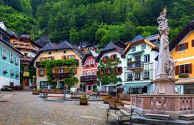 Ancient Treasures in Hallstatt: Exploration Game and Tour