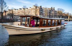 Amsterdam All-Inclusive 90-Minutes Canal Cruise by Captain Jack