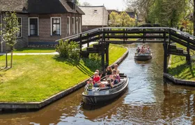 Private Tour Giethoorn The Venice of The Netherlands