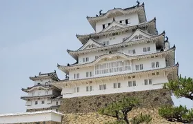 2.5 Hour Private History and Culture Tour in Himeji Castle