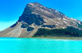 Lake Louise, Moraine Lake and the Icefields Parkway Full-Day Tour