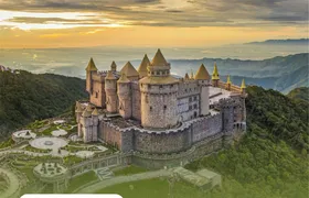 Ba Na Hills, Fantasy Park, French village and Golden Bridge tour