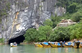 Phong Nha Paradise caves Daily Tour