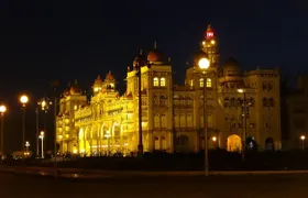 Bangalore - Full day private excursion tour to Mysore with lunch