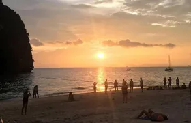 Hong Islands Sunset & Glow Plankton Night Trip from Krabi