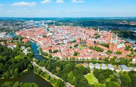 Lübeck city highlights walking tour with a local