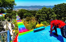 San Salvador Tour: Devil’s Door, Volcano, Slide & Historic Center