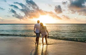 Honeymoon Romantic Sunset Tour at Hong Island + BBQ Dinner