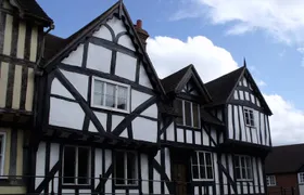 Warwickshire and Stratford-Upon-Avon self-guided audio tours