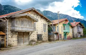 Ormana Tour including button houses and lunch