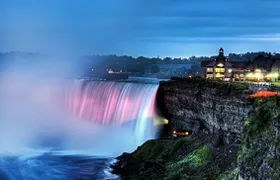 Niagara Falls Canada: day and night combo tour