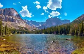 Self-guided driving tour through Rocky Mountain National Park