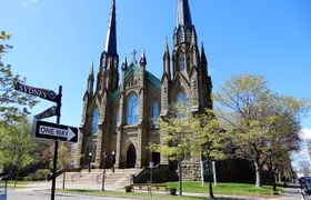 Charlottetown Small Group Walking Tour With Province House