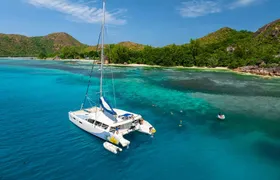 St. Pierre and Curieuse two-island cruise on Oplezir catamaran