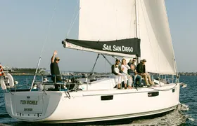 Small-Group San Diego Afternoon Sailing Excursion
