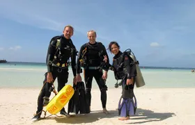 WaterColors - Discover Scuba Diving in Boracay