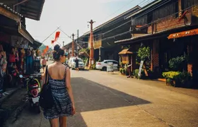 Lanta Old Town and Mangrove Forest Sightseeing Tour