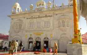 Affordable Nanded Airport Transfer.