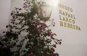 Larco Museum Private Guided Tour with Lunch at Café del Museo