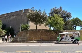 TUK TUK Tour around Lagos Old & New Town & beaches - Best way to know Lagos