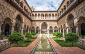 Alcázar and Cathedral of Seville skip-the-lines tickets and guided visit