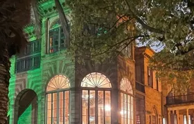 Al's Ghost tour : a small group experience