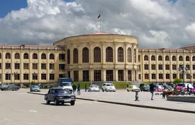 Gyumri-Zvartnots airport transfer