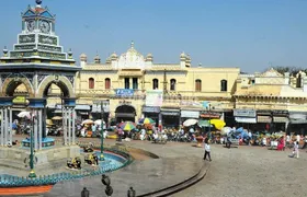 Immersive walk in Mysore by tourism ministry approved company