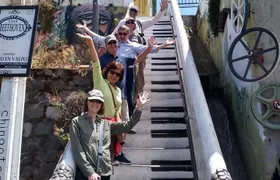 Valpo in 1 day: Authentic + Famous! Semi-private walking tour & public transport