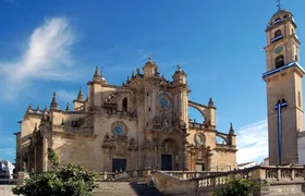 Guided walking tour of Jerez with Cathedral visit