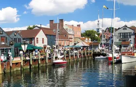 Newport Walking Food And History Tour