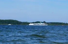 Untergöhren 6-lake bridges canal tour