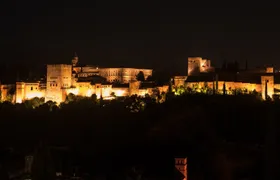 Guided Night Tour of the Alhambra and its Legends