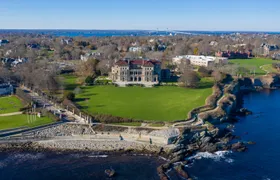 Scenic Newport self-driving audio tour