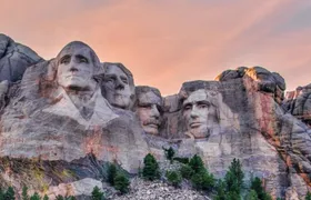 Mount Rushmore Self-Guided Walking Audio Tour