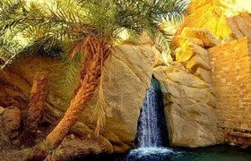 The Tunisian South between Oasis and Mountain: 3 Days / 2 Nights Douz and Tozeur
